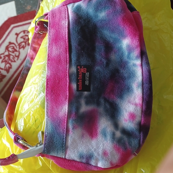 *Undee bandz y2k cute rhinestone peace sign purse - Picture 2 of 6